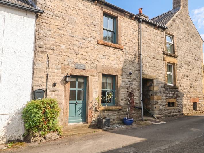 The Cottage O'ergate in Bradwell (Derbyshire Dales), Derbyshire