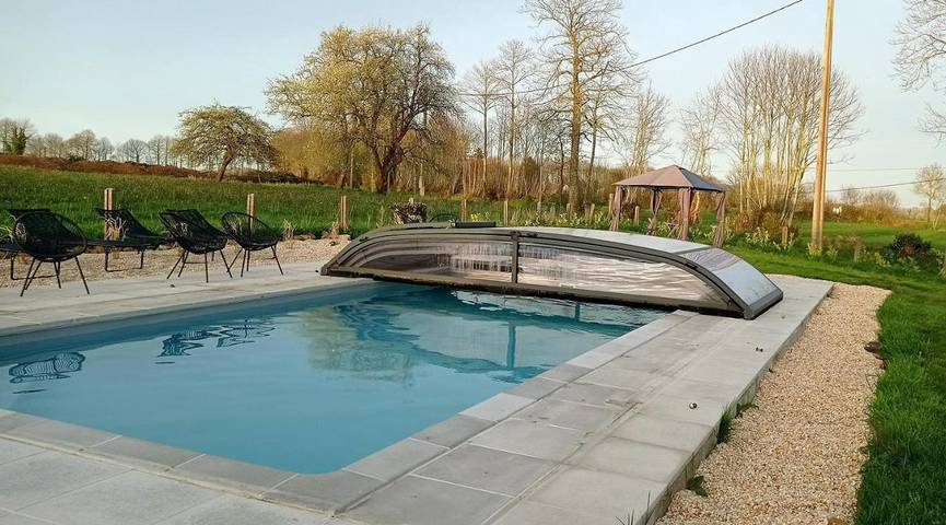 Gîte pour 2 personnes, avec terrasse ainsi que jacuzzi et piscine à Mantilly - 4