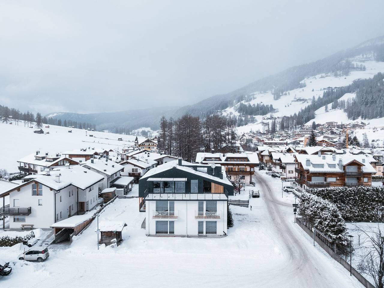 Ganze Ferienwohnung, Ariane’s Guesthouse – Boutique Apartments Sexten Dolomites - Studio 1 Harmony in Sexten, Sextener Dolomiten