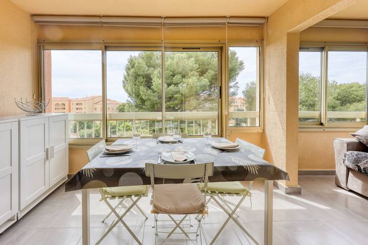 Gîte pour 4 personnes, avec piscine et balcon dans La Coudoulière - 2