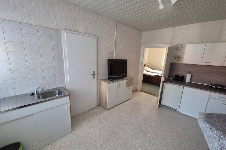 Ferienwohnung für 2 Personen in Hambach (Neustadt) - 2