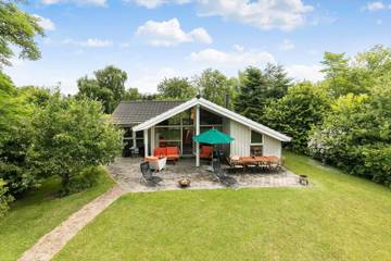 Ferienhaus für 6 Personen, mit Terrasse und Garten, mit Haustier in Tisvilde