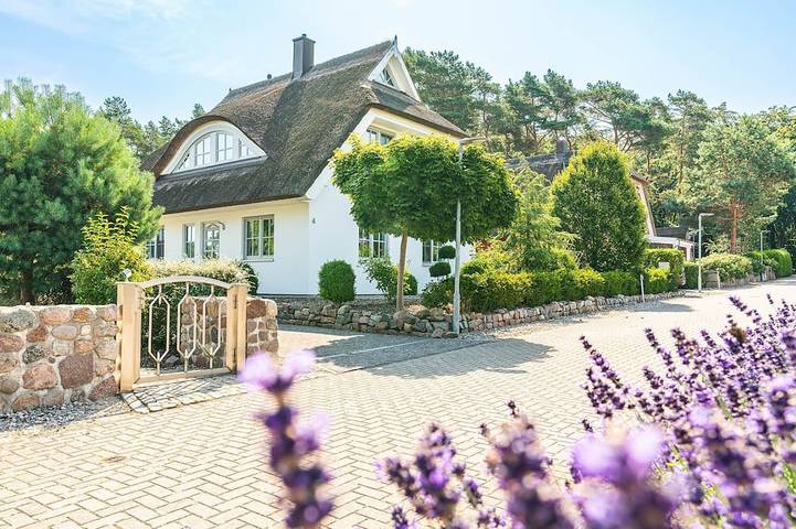Ferienhaus für 8 Personen, mit Terrasse und Garten sowie Sauna in Stubbenfelde