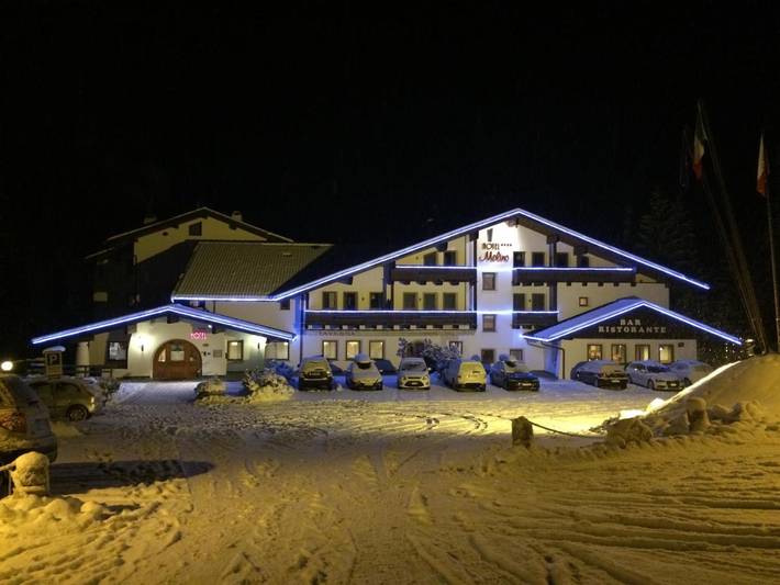 Appartamento per 3 persone, con Idromassaggio e Terrazza nonché Piscina e Sauna a Falcade