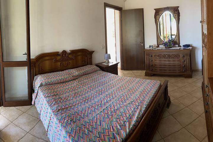 \"Villa Oleandri\" a 30 mt dal mare su spiaggia sabbiosa in Spiaggia di Puzziteddu (Campobello di Mazara), Campobello di Mazara