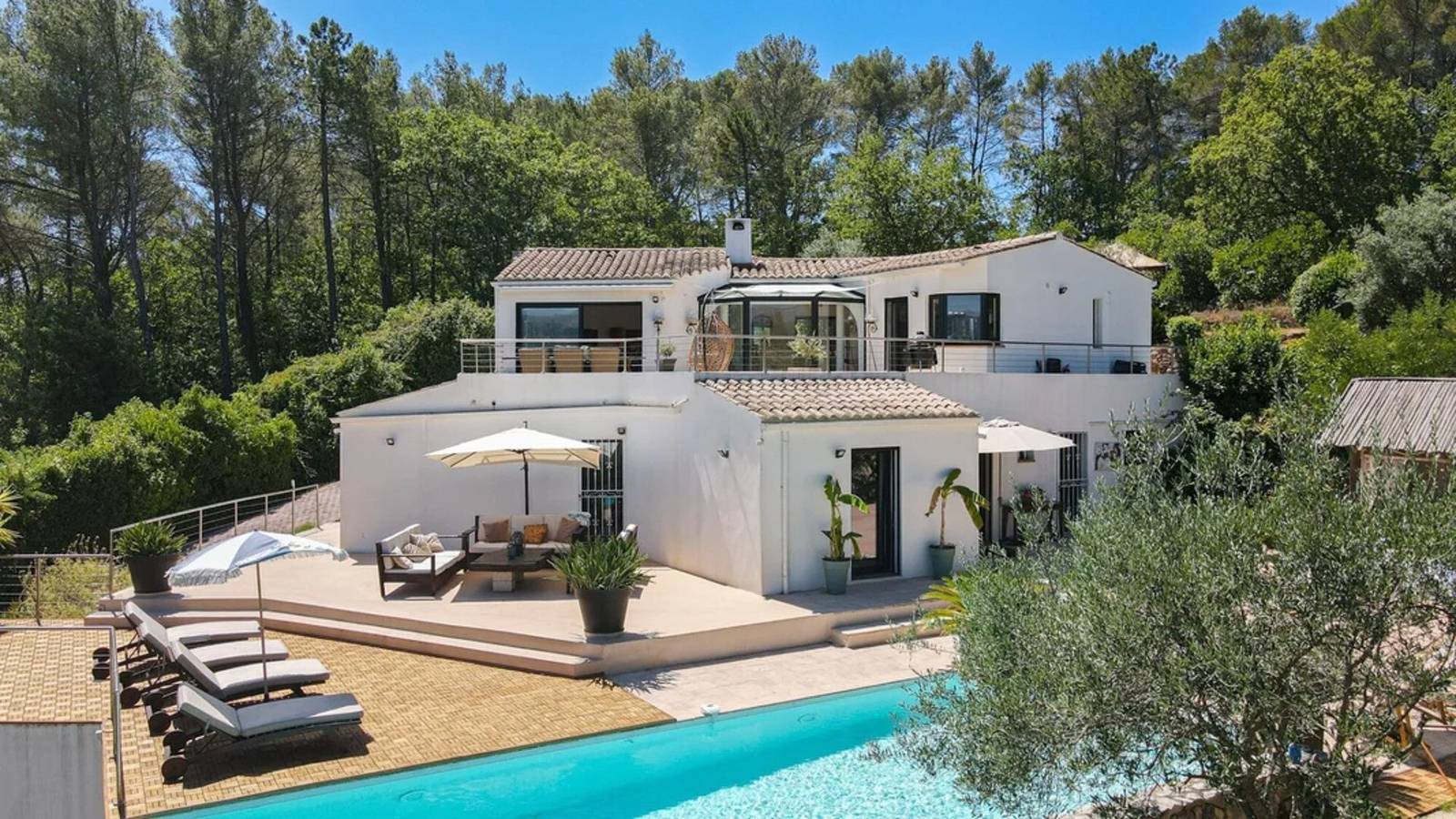 Magnífica Villa – La Villa Blanc Fayence in Tourrettes, Costa mediterránea (Francia)