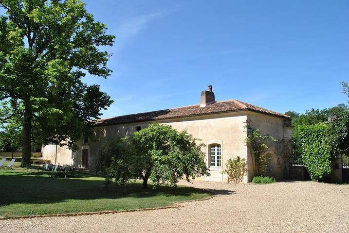 Location de vacances pour 14 personnes, avec Terrasse et Vue à Nouaillé-Maupertuis
