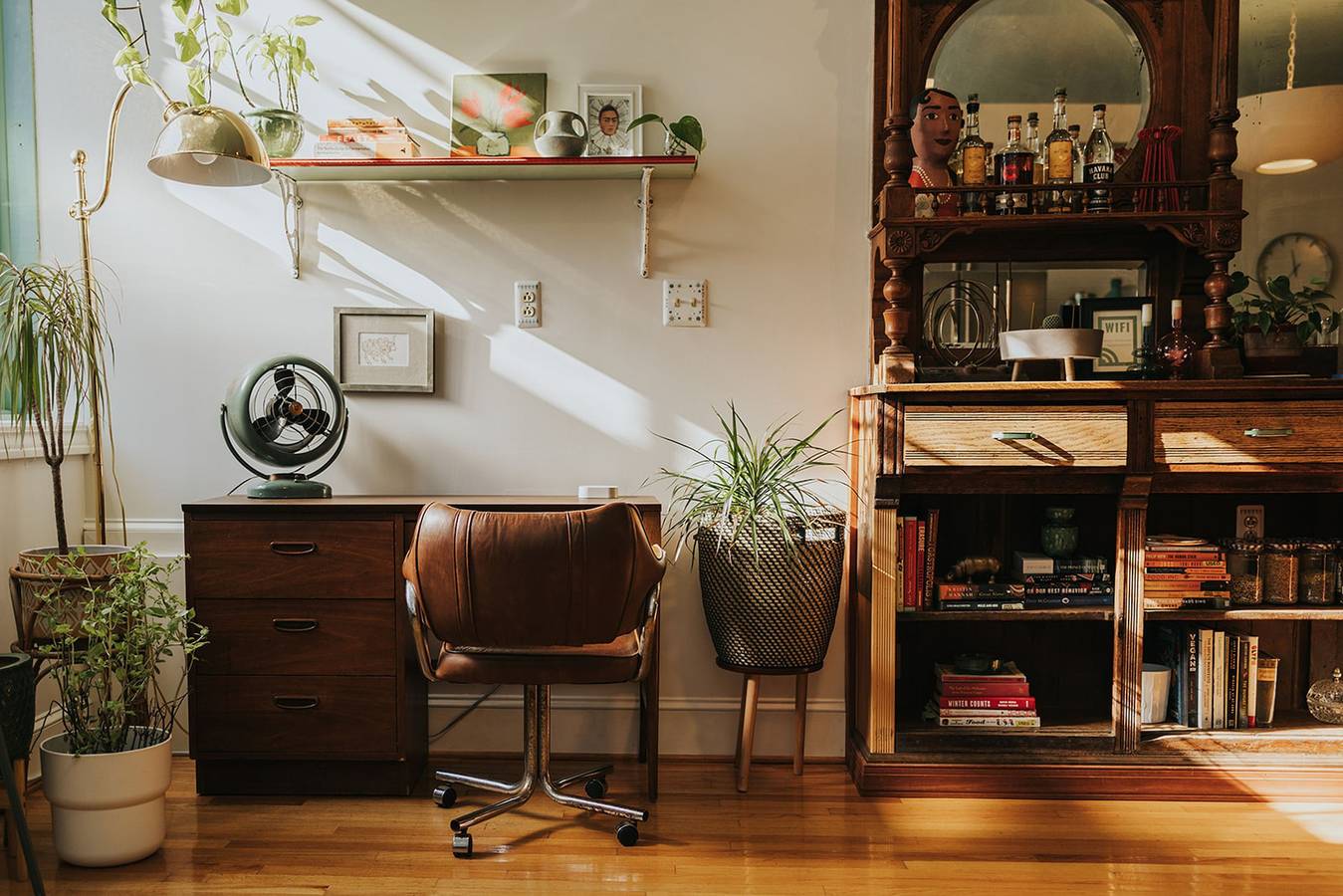 Ganze Wohnung, Wyatt's Saloon - Guest House #1 || Fells Point in Baltimore, Maryland