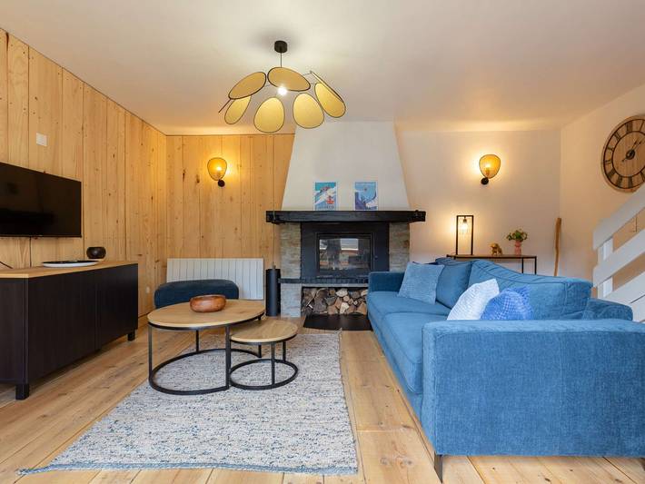Location de vacances pour 8 personnes, avec jardin et terrasse à Ancizan