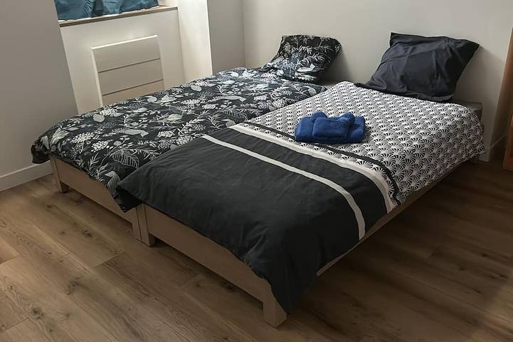 Appartement entier, App #2 moderne rénové Rdc 4pers in Équeurdreville-Hainneville, Cherbourg-en-Cotentin