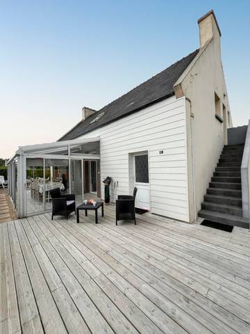 Location de vacances pour 10 personnes, avec terrasse à Cléder
