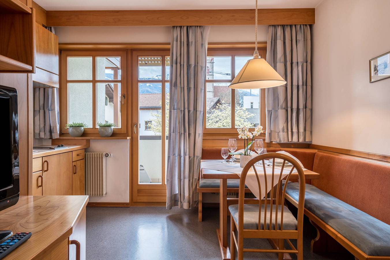 Ganzes Studio, Studio 'Taufner Apartment A 105' mit Bergblick, Garten & Wlan in Partschins, Texelgruppe