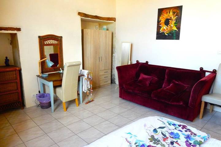 Gîte pour 6 personnes, avec jardin, animaux acceptés à Berrie - 3