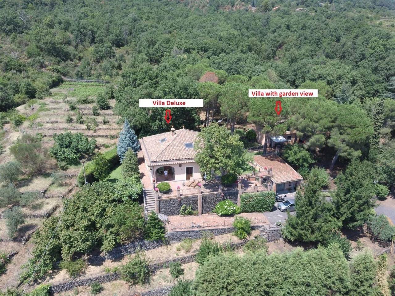 Villa 'Feudo Algerazzi - Deluxe' con vista mare, terrazza privata e Wi-Fi in Zafferana Etnea, Etna