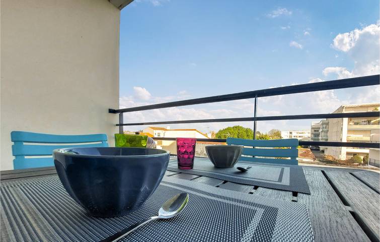 Holiday letting for 2 people, with Terrace in Royan