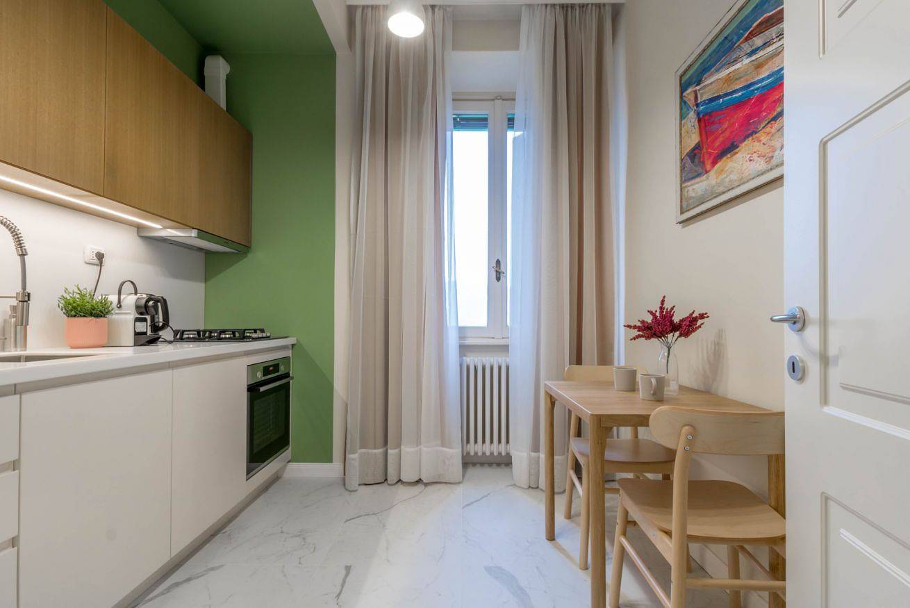 Ganze Wohnung, Como - V.Emanuele Ii P1 - Lago di Como in Cernobbio, Comer See
