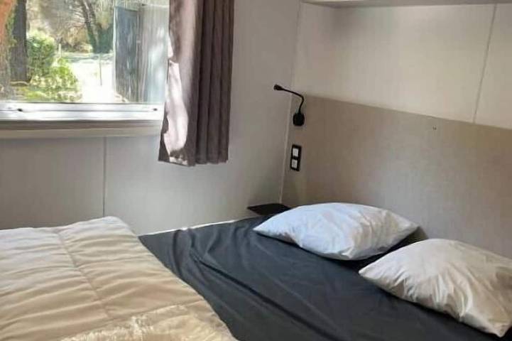 Chalet 3 chambres en bord de mer — Accès direct à la plage dans un cadre naturel in Rivedoux-Plage, Île de Ré