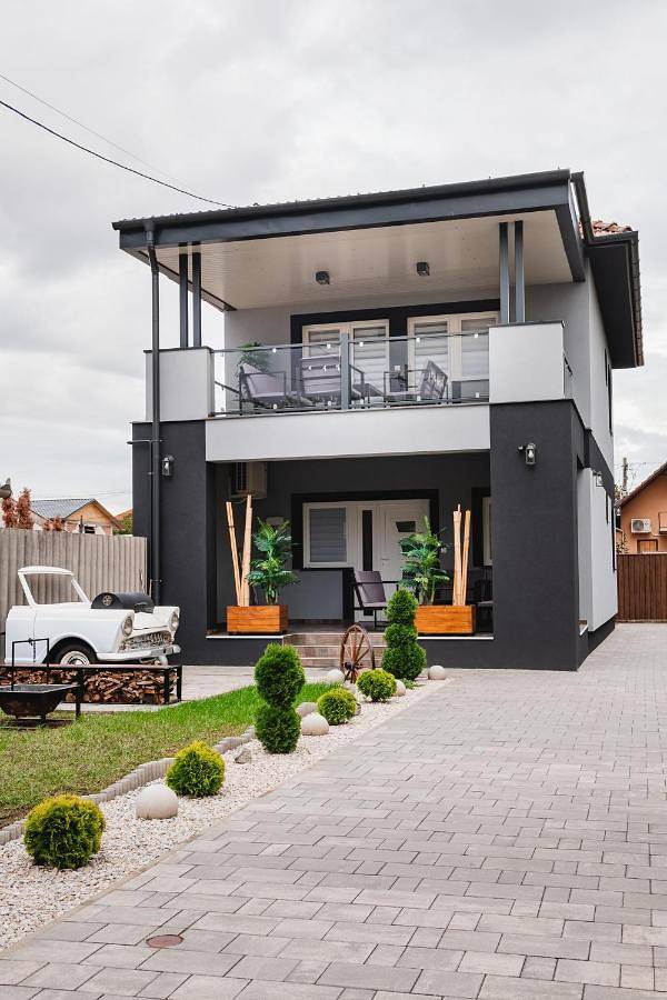 Apartament wakacyjny dla 5 osób, z ogród i jacuzzi w Hajdúszoboszló