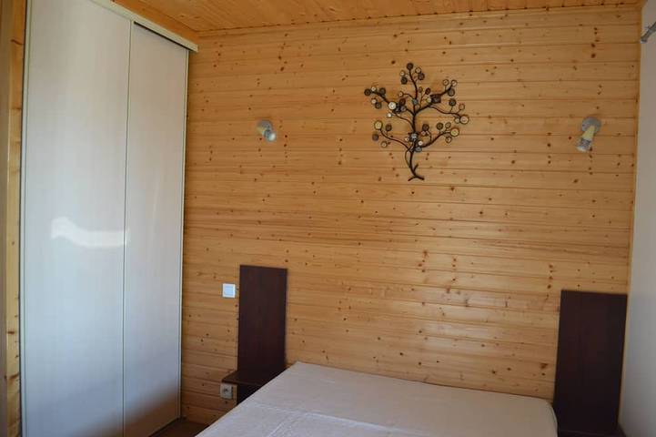 Gîte pour 6 personnes, avec terrasse et jardin à Rieupeyroux - 3