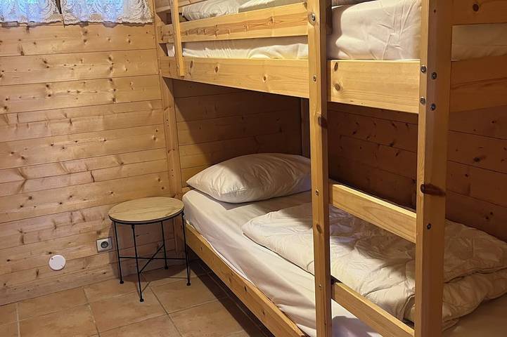 Gîte pour 4 personnes, avec jardin et terrasse à Vacheresse - 3