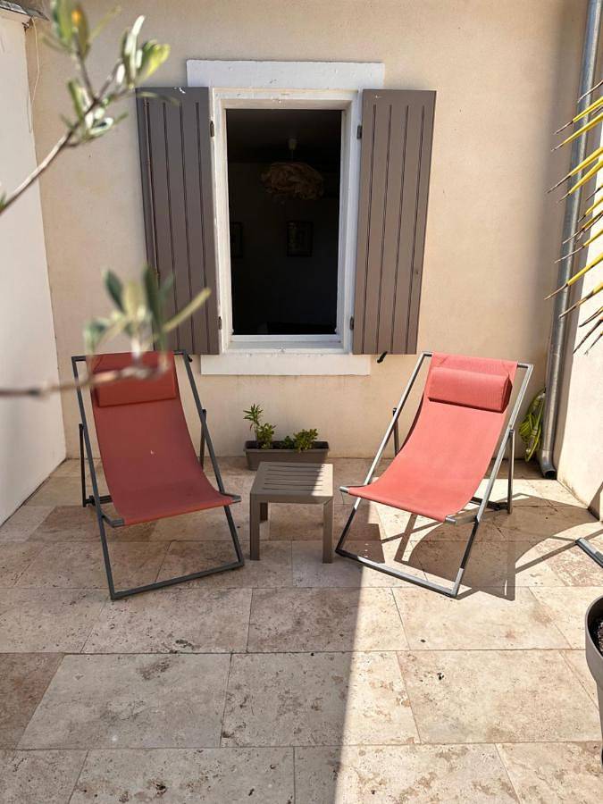 Gîte pour 2 personnes, avec terrasse et vue dans Office de Tourisme d'Aigues-Mortes en Terre de Camargue - 3