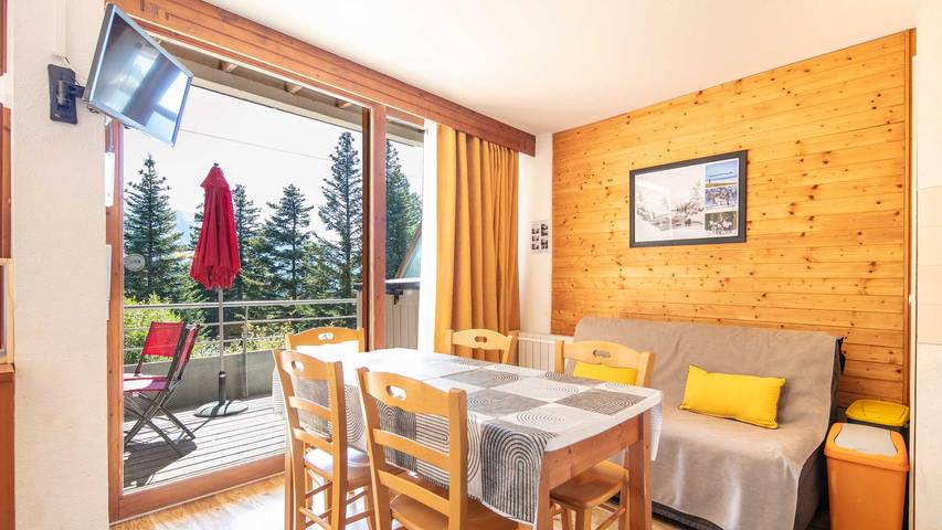 Ferienwohnung für 6 Personen, mit Sauna und Terrasse sowie Whirlpool - 1