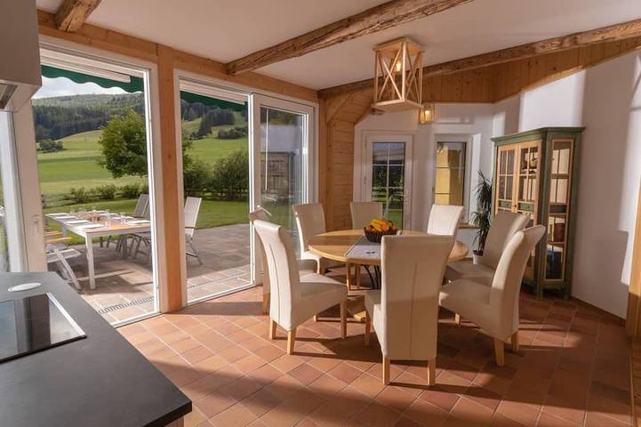 Hütte für 10 Personen, mit Terrasse und Sauna sowie Garten in Mauterndorf