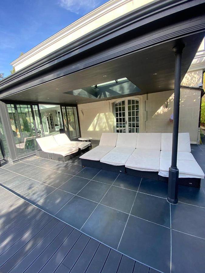 Location de vacances pour 10 personnes, avec terrasse et piscine à Saint-Maur-des-Fossés - 4