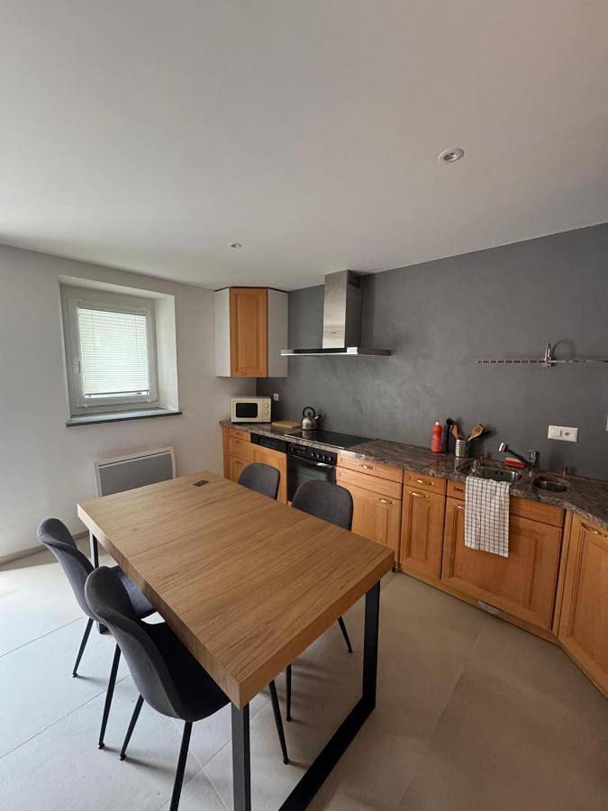 Location de vacances pour 4 personnes, avec Balcon ainsi que Terrasse et Vue à Martigny - 3