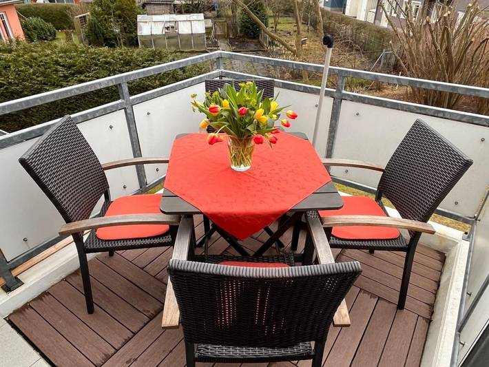 Ferienwohnung für 8 Personen, mit Balkon und Garten in Zingst