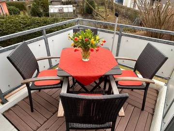 Ferienwohnung für 8 Personen, mit Balkon und Garten in Zingst