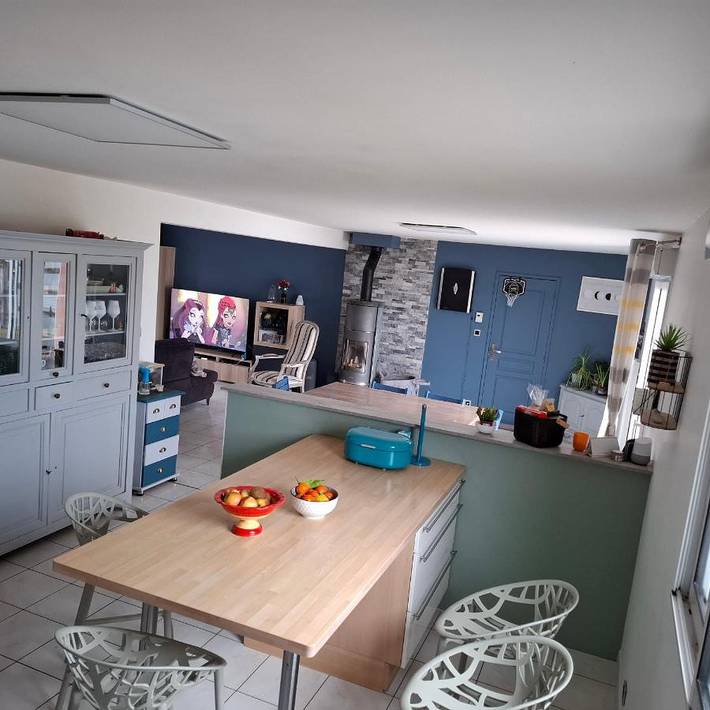 Location de vacances pour 8 personnes, avec terrasse ainsi que vue et piscine à Roézé-sur-Sarthe - 2