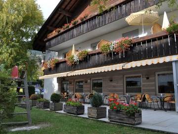 Ferienwohnung für 5 Personen, mit Terrasse und Ausblick in Schlanders