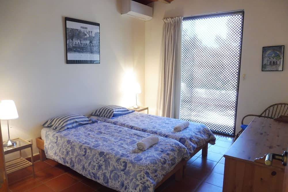 Villa en Ibiza cerca de Benirràs in San Miguel de Balansat, San Juan Bautista