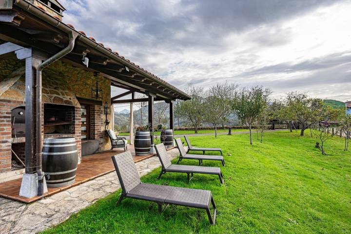 Casa de vacaciones para 8 personas, con jardín - 1