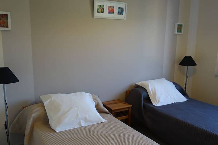 Gîte pour 4 personnes, avec piscine ainsi que jardin et terrasse à Saint-Maurice-d'Ibie - 2