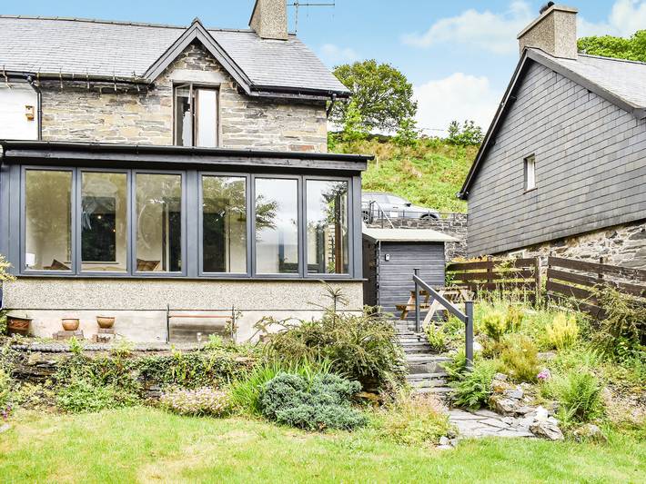 Ferienhaus für 4 Personen, mit Garten