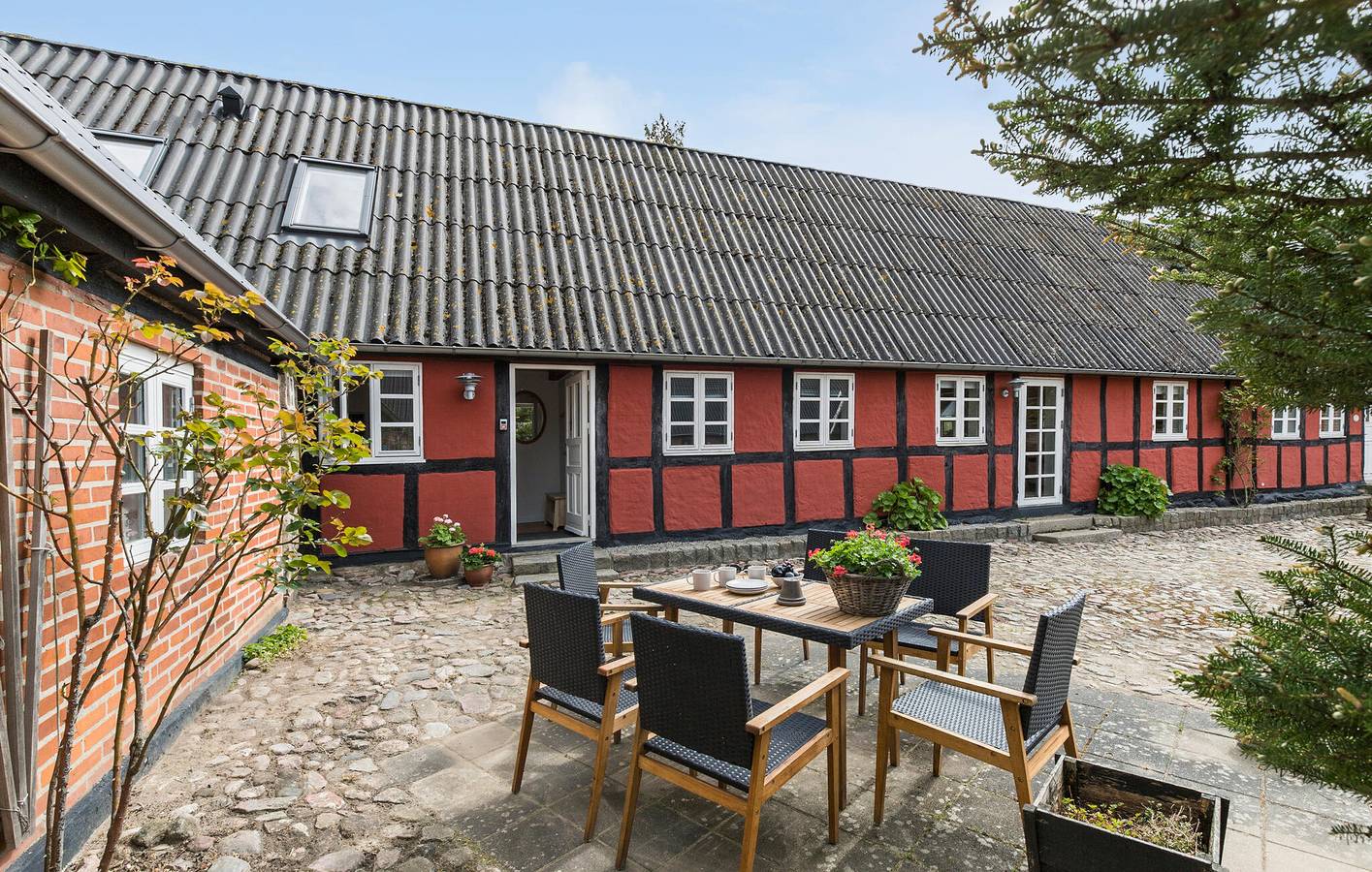 Ganze Ferienwohnung, Ferienwohnung für 6 Personen mit Garten in Kolind, Djursland