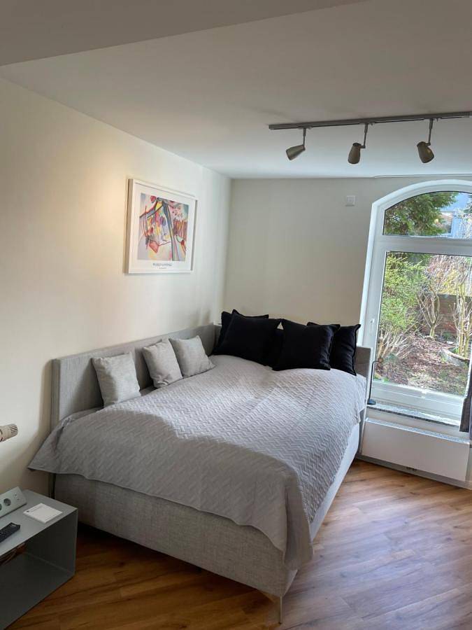 Ferienwohnung für 3 Personen, mit Terrasse und Garten in Herrenhäuser Gärten - 2