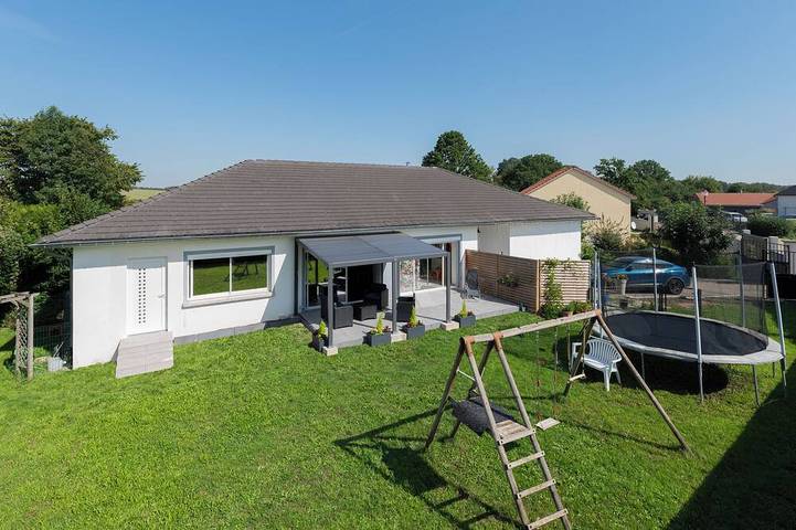Villa für 4 Personen, mit Whirlpool und Garten sowie Pool, mit Haustier - 1