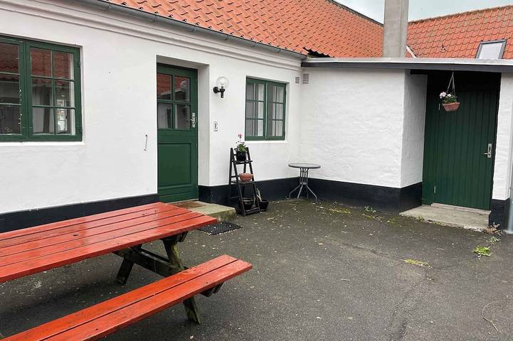 Ferienwohnung für 6 Personen, mit Terrasse und Garten