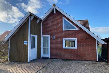 Ferienhaus für 5 Personen, mit Sauna und Terrasse sowie Garten in Brasilien (Ostsee)