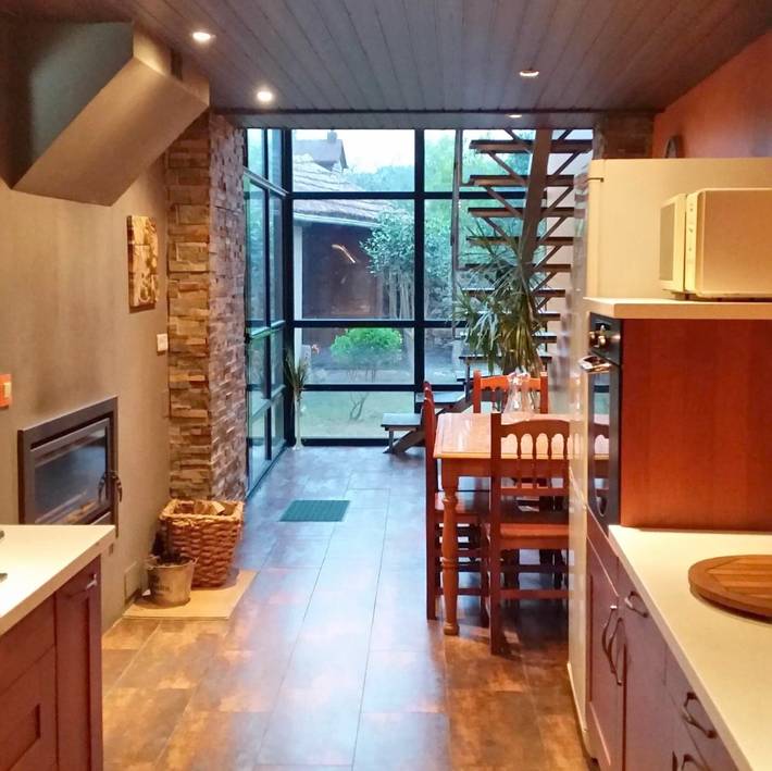 Apartamento para 7 personas, con Jacuzzi y Terraza además de Jardín y Piscina en Teo 