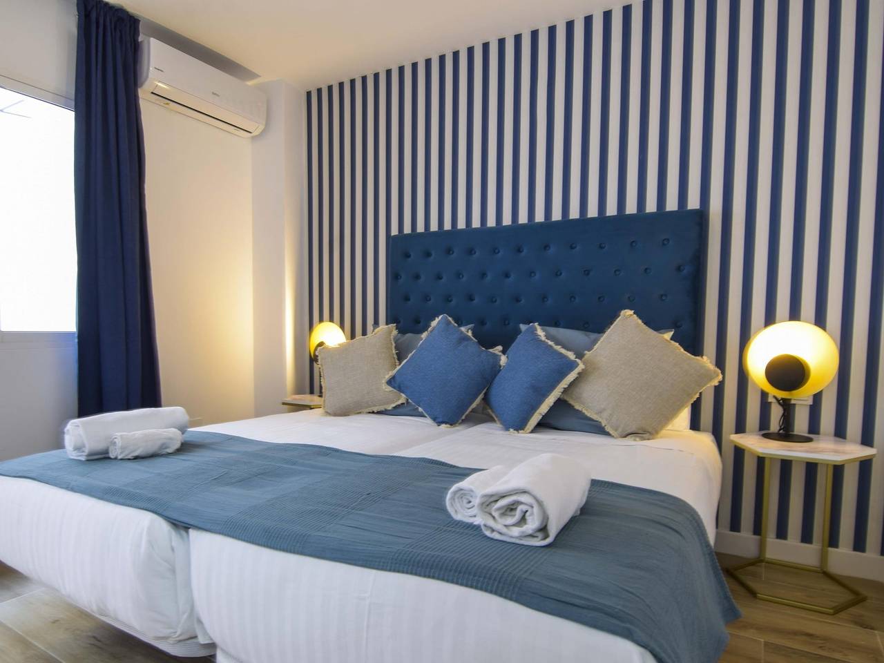 Apartamento vacacional entero, Letmalaga Square Merced B in Málaga Centro, Málaga