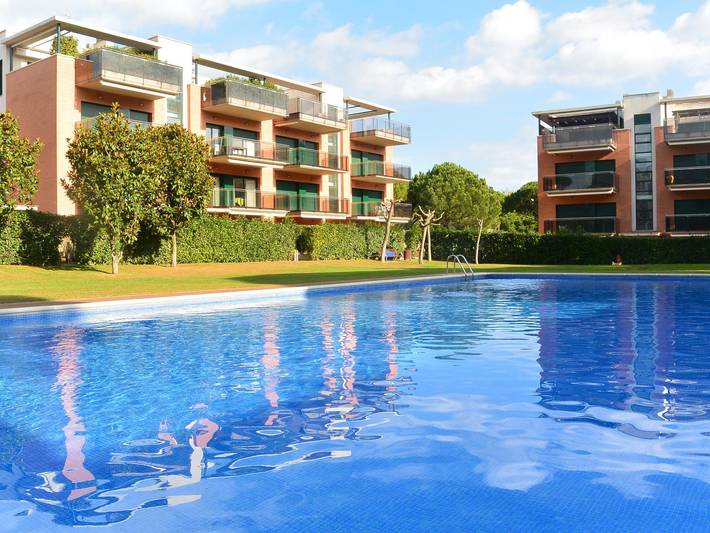 Ganze Wohnung, Golf, Strandnähe, 6 Pers., Pool, WLAN, Parkplatz – Pals in Pals, Costa Brava