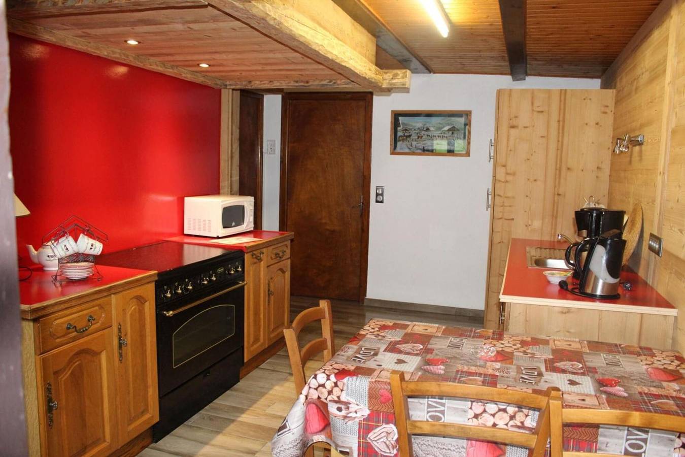 Appartement « Les Allamands » avec vue sur la montagne, terrasse privée et Wi-Fi in Morzine, Région de Thonon-les-Bains