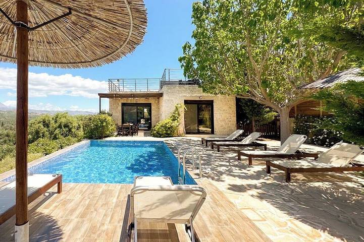 Ferienhaus für 6 Personen, mit Terrasse und Garten