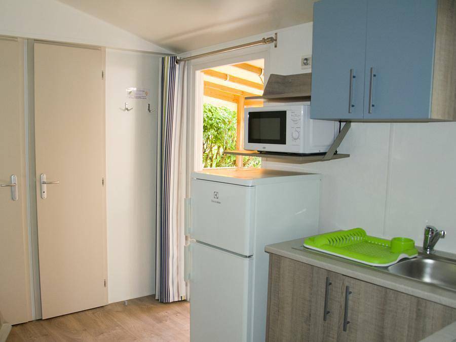 Camping Les Amandiers  - Mobilhome 6 personnes - Climatisé in Gallargues-le-Montueux, Région de Nîmes