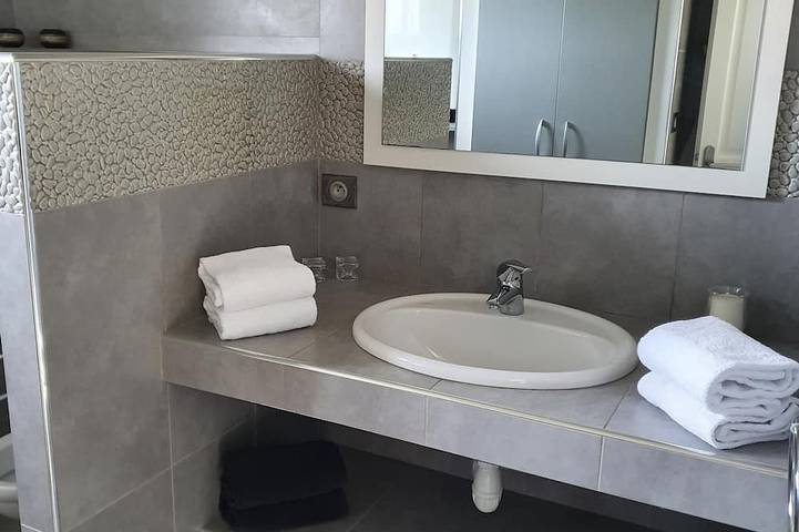 Villa für 2 Personen, mit Garten und Terrasse sowie Pool auf Korsika - 3