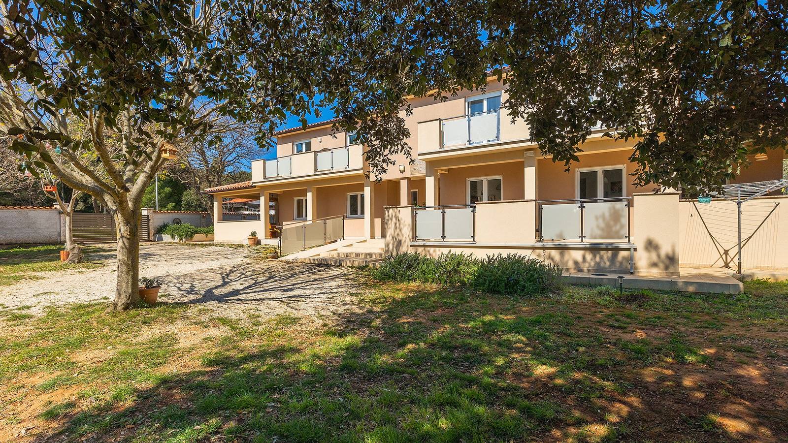 Villa Veronika I by Villas Guide in Vinkuran, Südküste Istrien